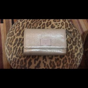 Gold glitter Fossil wallet✨✨ NWOT